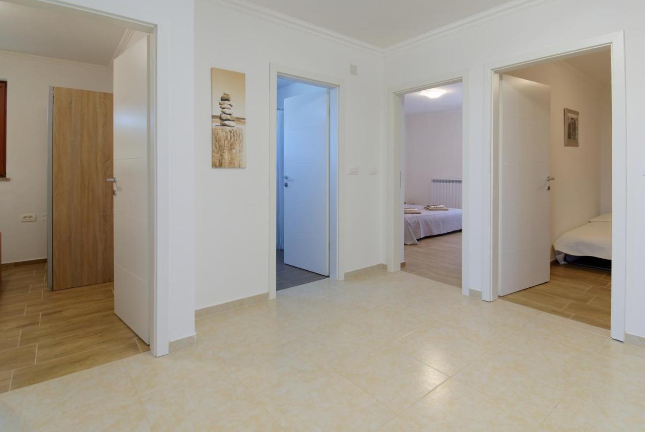 Apartments Belvedere By Rent Istria Plovanija Ngoại thất bức ảnh